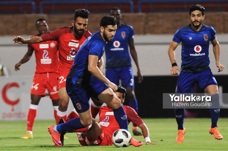 أزارو لاعب الأهلي أمام حرس الحدود